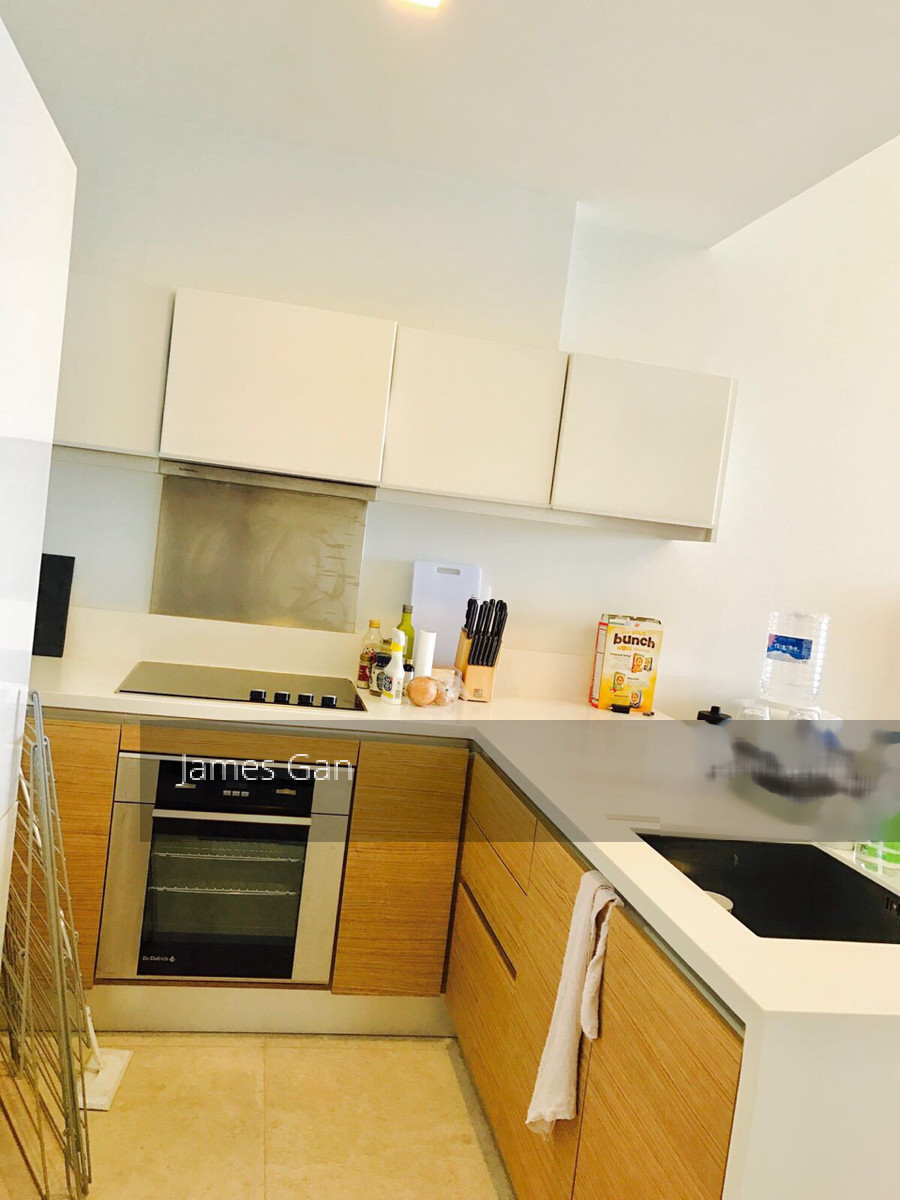Marina Bay Residences (D1), Condominium #143923002